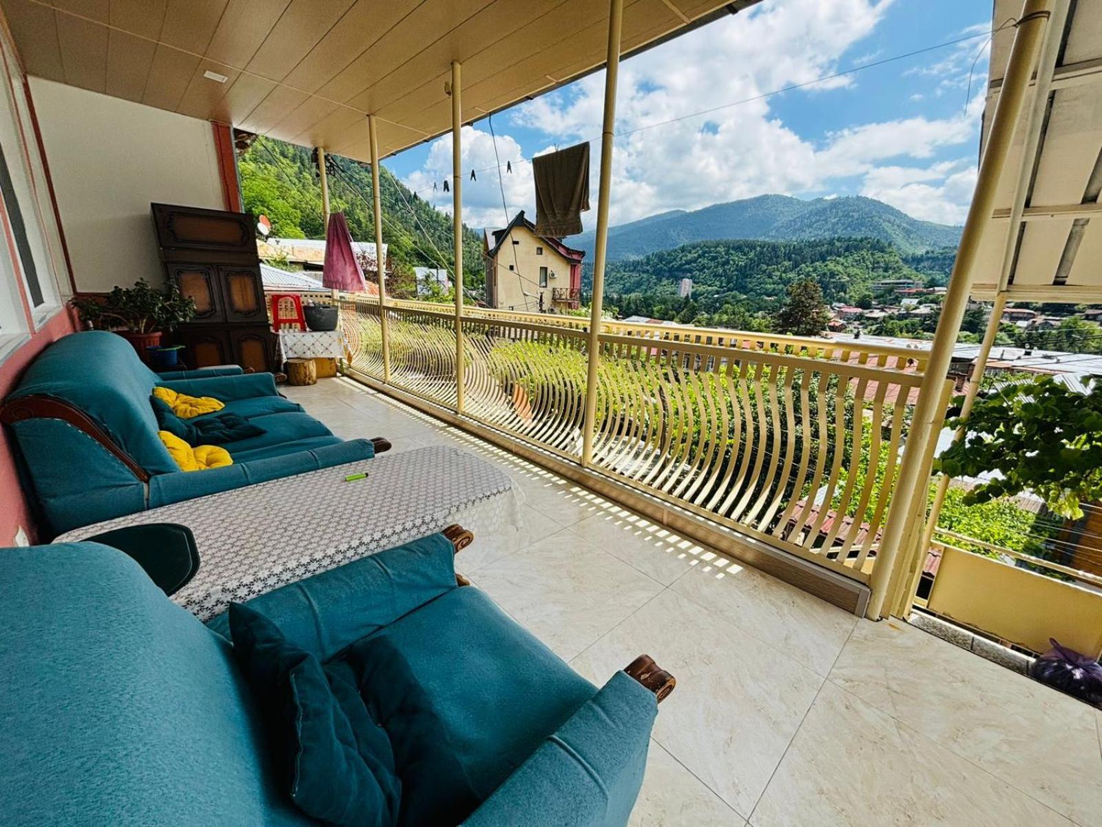 Happy Holidays Borjomi Exterior foto